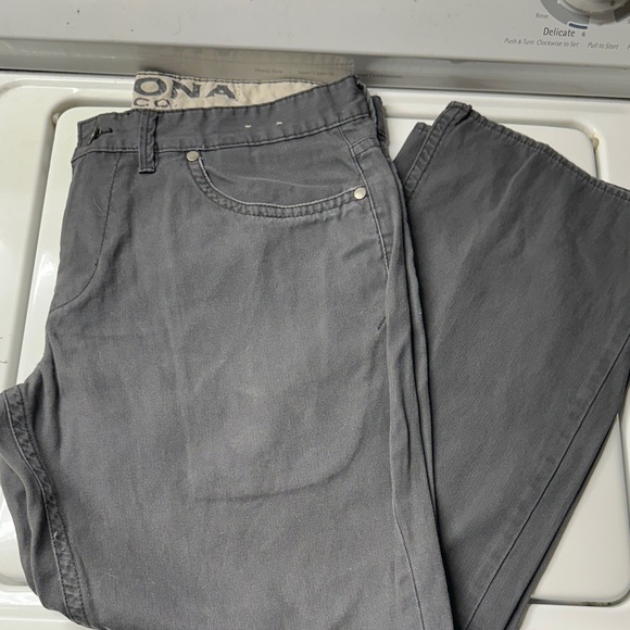 Arizona Gray Denim Jeans - Picture 1 of 6